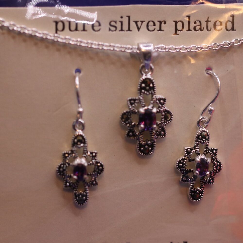 Silver Plated Swarovski Earrings & Necklace Set - Picture 2 of 3